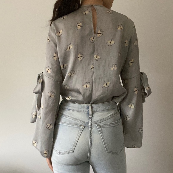 Moth/Butterfly Print Blouse with Ties - Picture 5 of 7